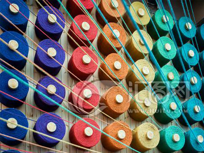 借“智能化”东风， 让传统纺织服装产业焕发新生！